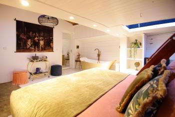 Najade Eco Houseboat, Amsterdam (photo 2)