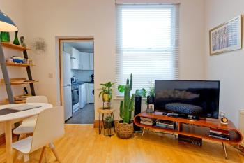 Spacious Highbury Fields 1 Bedroom apartment - parking by request, Londýn (fotografie 3)