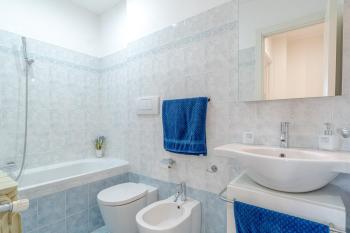 Cozy APT x4 - Seaview & Balcony, Janov (fotografie 5)