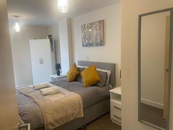 stylish two bed in the heart of the city, Birmingham (foto 2)