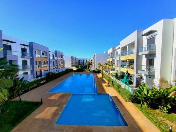 Sunny Apartment with Pool View & Terrace, Casablanca (Foto 5)