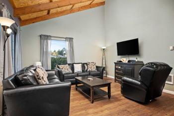 Sunset Park Place, Warrenton (photo 2)