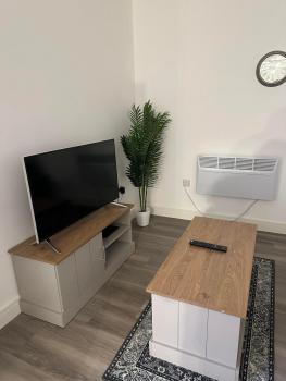 Flat in Luton Town Centre, Luton (photo 4)