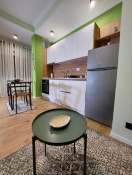 Feel at home ap1, Tirana (photo 2)
