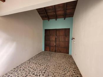 Amplia casa Antigua Guatemala con pérgola y jardín, Antigua Guatemala (foto 3)