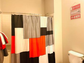 King Size with OSU Theme!, Columbus (foto 4)