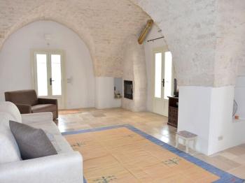 Villa in Puglia near Ostuni Marina, Ostuni (photo 4)