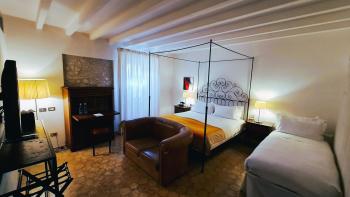 Relais & Chateaux Palazzo Seneca, Norcia (photo 2)