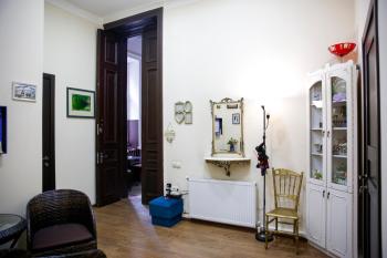 Apartment on Chubinashvili 30, Tiflis (foto 3)
