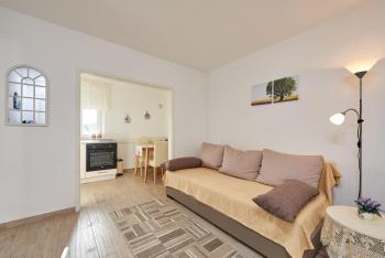 House Dvor, Seget Vranjica (fotografie 5)