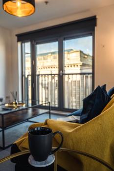 City View - A Stunning 2 Bed Apartment, Glasgow (photo 4)