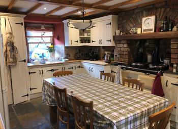 Karibu Cottage near the airport, Edinburgh (photo 5)