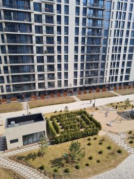 Апартаменты в новом доме, Almaty (Foto 4)