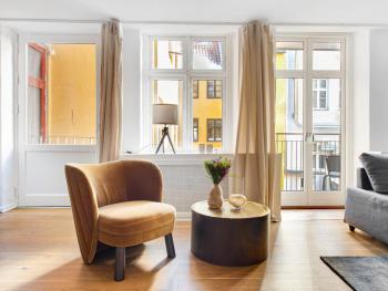 City 1- Pleasant 4-Bdr Apt in Central Copenhagen, Копенгаген (фото 5)