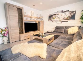 110qm Wohnung mit Garten, Grill, Kamin, Parkplatz & Kingsize Betten, Dortmund (fotografie 2)
