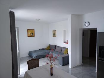 Apartment in Duce with sea view, terrace, air conditioning, W-LAN 5064-1, Duće (zdjęcie 2)