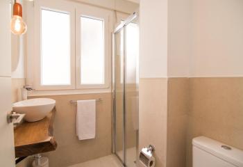 Amplio y moderno apartamento en el centro Granada, Granada (fotografie 3)