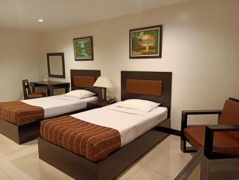 Paragon Tower Hotel, Manila (zdjęcie 2)