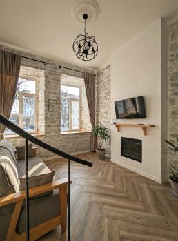 Квітка на камені , Старе місто, з окремим двориком, Kamenec Podolský (fotografie 2)