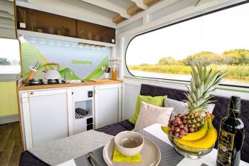 Hausboot FIONA im Yachthafen Berlin-Schmöckwitz auf der Spree und dem Müggelsee von Anfang April bis Ende Oktober, Berlin (zdjęcie 3)