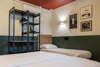 Weber Hotel 117, Amsterdam (photo 2)