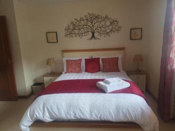 Apartment at Drummond Crescent, Inverness (photo 4)