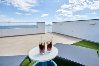 Penthouse mit exklusiver Ausstattung, Dachterrasse und atemberaubendem Blick, Manilva (photo 5)