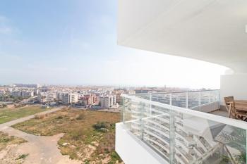 Global Properties, Apartamento con terraza y vistas a la costa mediterranea, Canet de Berenguer (foto 2)