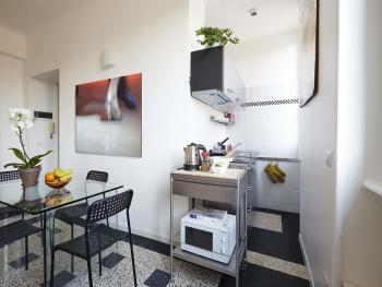 Casa di Franco Navigli, Milán (fotografie 3)