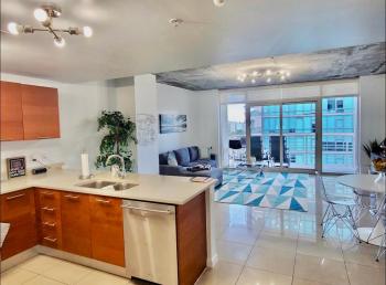 Classy 2BD 2BTH at Midblock with FREE PARKING, Miami (photo 5)