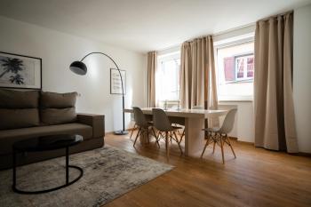 Old Town Apartment 2 rooms/baths, Düsseldorf (photo 2)