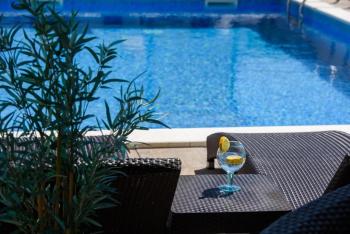 Apartment in Okrug Gornji with sea view, balcony, air conditioning, WiFi 5134-5, Trogir (Foto 4)