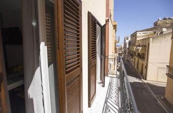 Sciabika Edificio Flowers, Castellammare del Golfo (foto 3)