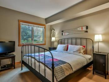 Outdoor Pool, 3 Hot tubs, Gym Warm and Welcoming, Canmore (fotografie 5)