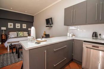 Studios on 2nd - Studio 2, Summerstrand (Foto 5)