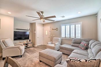 Stylish House with Patio, 8 Mi to Vegas Strip!, Las Vegas (foto 5)