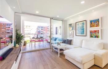 Amazing Apartment In Malaga With Wifi, Málaga (Foto 2)