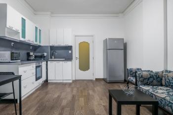 2BD Citrus Apartment, Aristocratic Sofia Living by Flat Mаnager, Sofia (Foto 5)