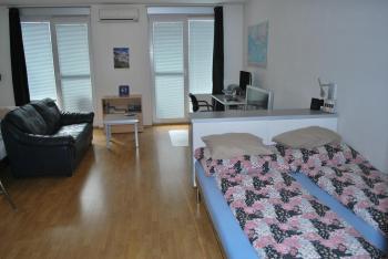 Chotěšovská Apartment with Parking Place, Praha (fotografie 4)