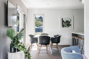 Seagreen Bach Family Comfort and ease, Raglan (fotografie 5)