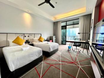 #173 M101 Dang Wangi KLCC View Pool By Livin, Kuala Lumpur (fotografie 2)
