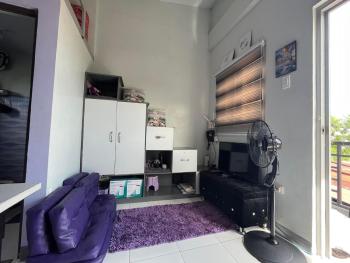 JC Unit #8, Urdaneta (photo 5)