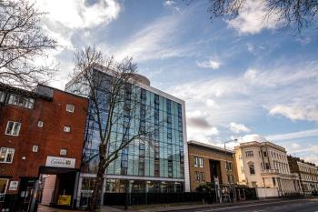 Davies Court (Canary Wharf), Londýn (fotografie 2)