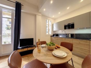 Nestor&Jeeves - LE NICOIS - Central, Nice (fotografie 5)