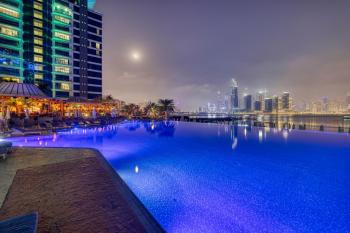 2 Bedroom App with private beach and infinity pool, Dubai (foto 2)