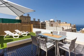 Townhouse with dreamy terrace, La Valletta (foto 5)