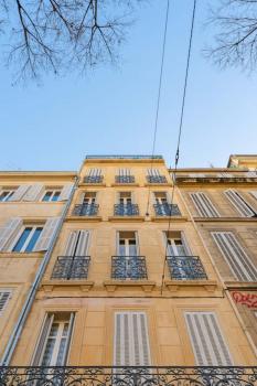 Superbe appart, central, petit balcon & vue Place, Marseille (fotografie 2)