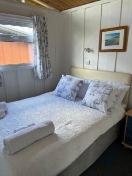 Chalet 31, Seaton (photo 4)
