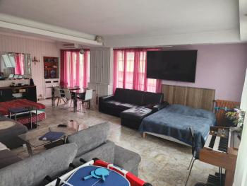 Big apart 140m2 5min walk to beach sea &Promenade 3 double rooms,big living room 42m2, 3 showers,9 beds, free parking, Nice (fotografie 2)