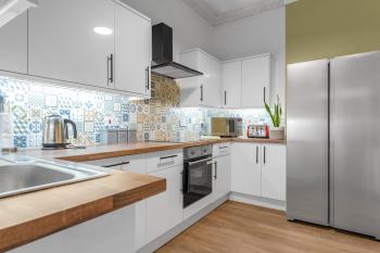 Jamson Pl Apartment - 3BR Sleeps 7, Edynburg (zdjęcie 5)